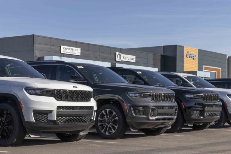 Jeep Grand Cherokee. Když vyhledáváte dokonalý vůz bez kompromisů