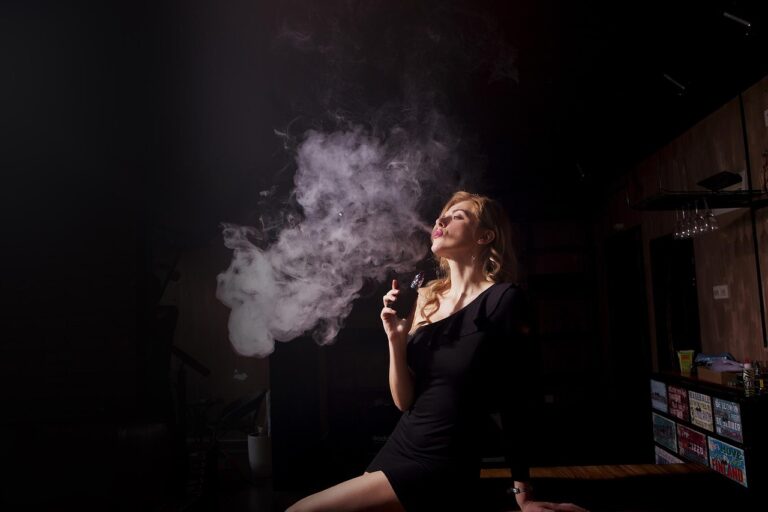 Svět elektronických cigaret: jak se vape proměnil v širokou kategorii produktů
